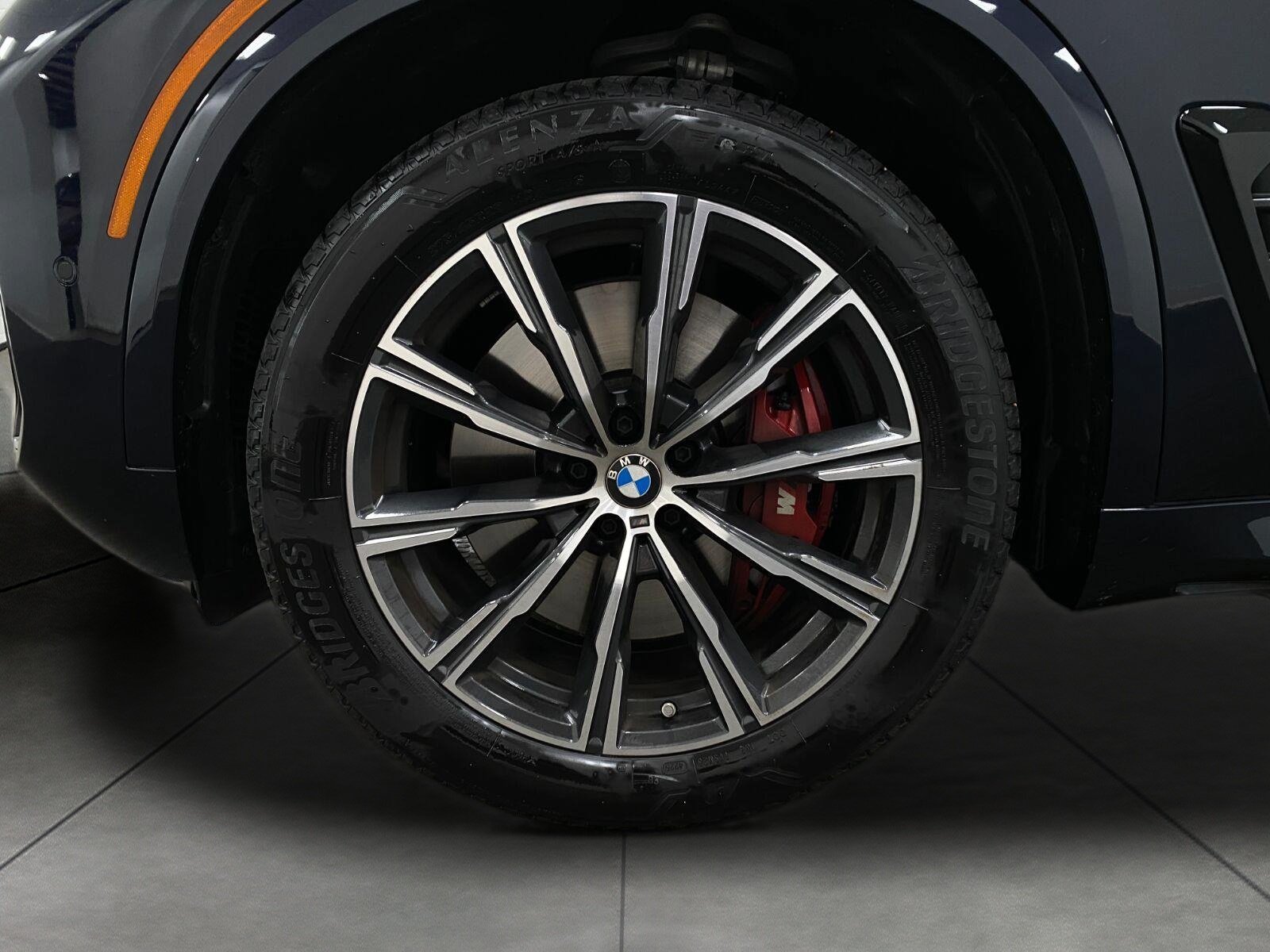 Used 2026 BMW X5 M60i w/ Executive Package AWD/4WD image 14