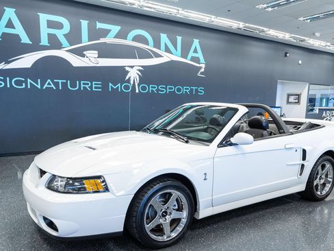 Used 2004 Ford Mustang Cobra RWD image 1