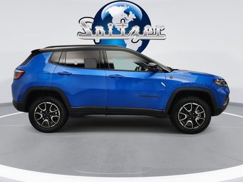 New 2026 Jeep Compass Trailhawk image 10