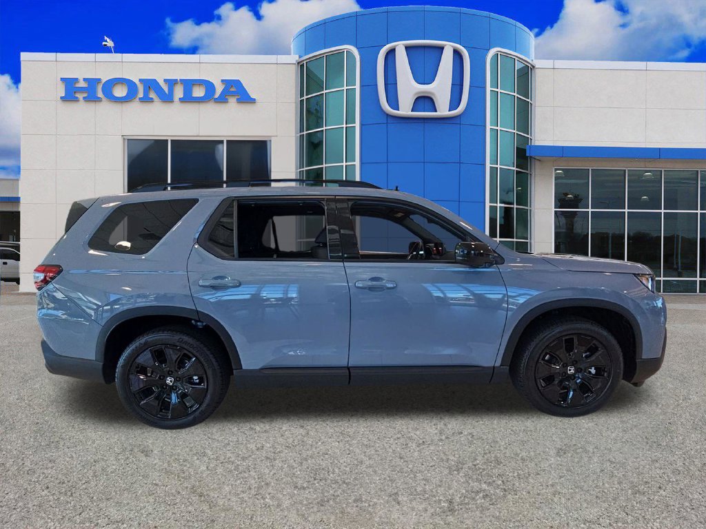 New 2026 Honda Pilot Black Edition image 2