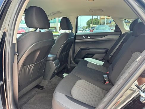 Used 2025 Kia K5 LXS FWD image 17