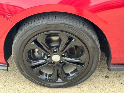 Used 2023 Honda Accord LX image 17