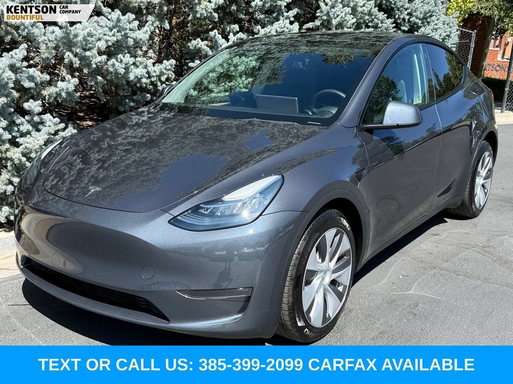 Used 2023 Tesla Model Y Long Range AWD/4WD image 3