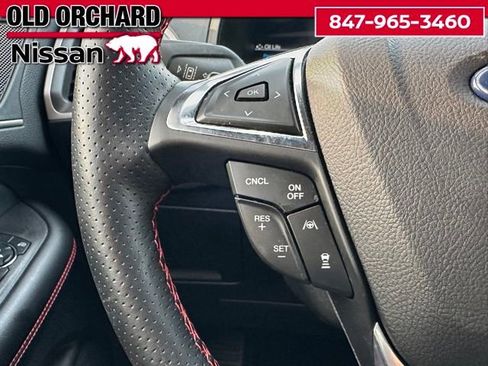 Used 2022 Ford Edge ST-Line w/ Class II Trailer Tow Package image 19