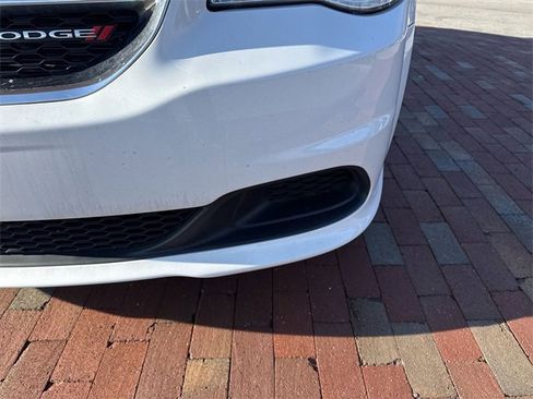 Used 2019 Dodge Grand Caravan SE image 24