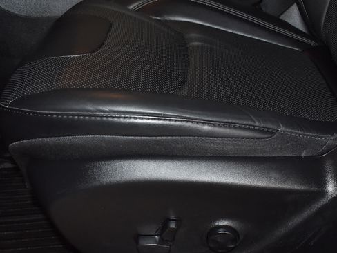 Used 2021 Jeep Cherokee Latitude Lux AWD/4WD image 32
