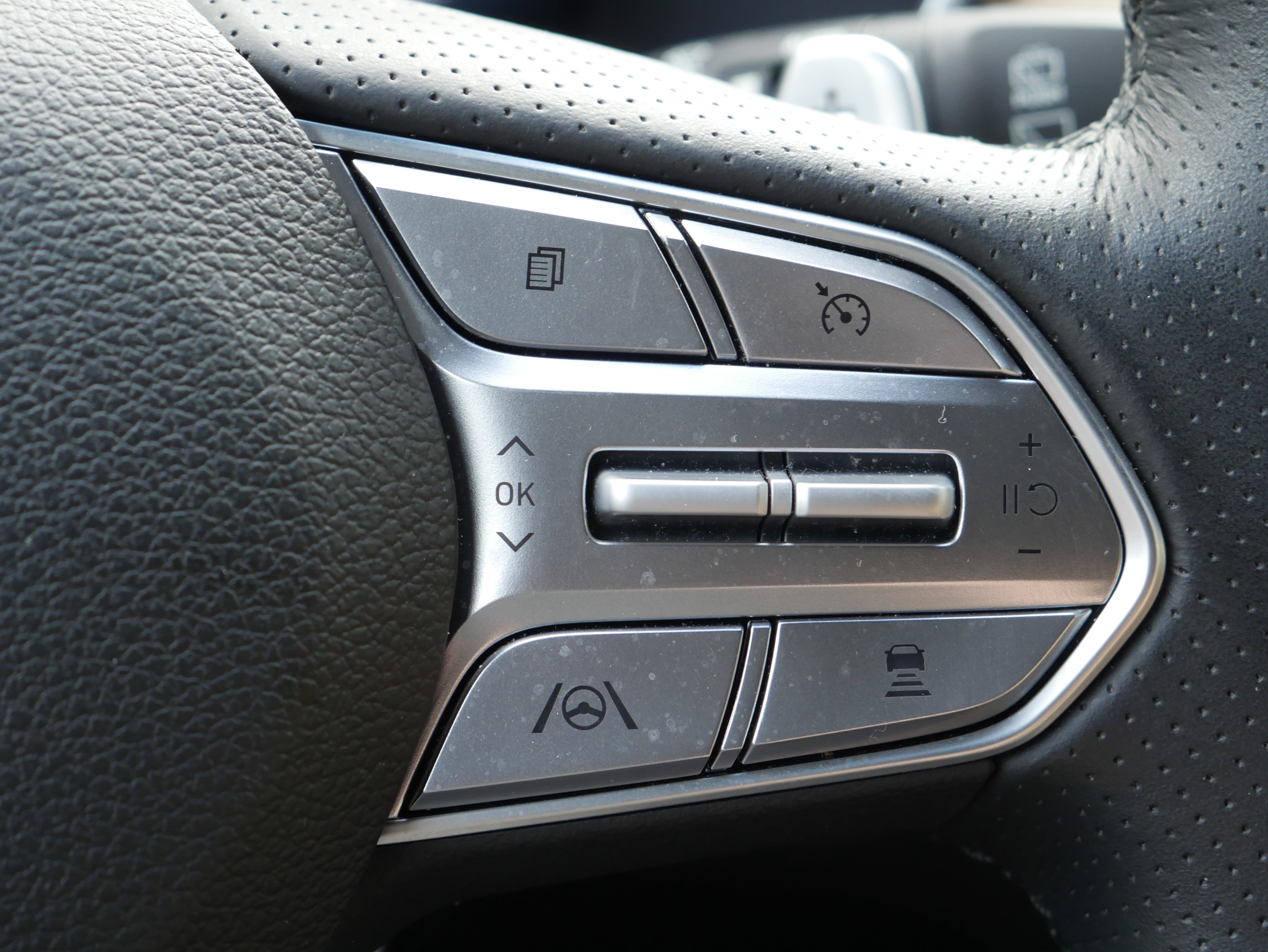 Used 2023 Hyundai Santa Fe Calligraphy AWD/4WD image 26