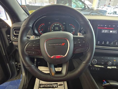 Used 2025 Dodge Durango GT image 16