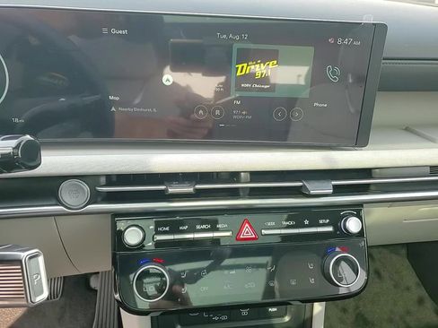 New 2025 Hyundai Tucson Limited image 20