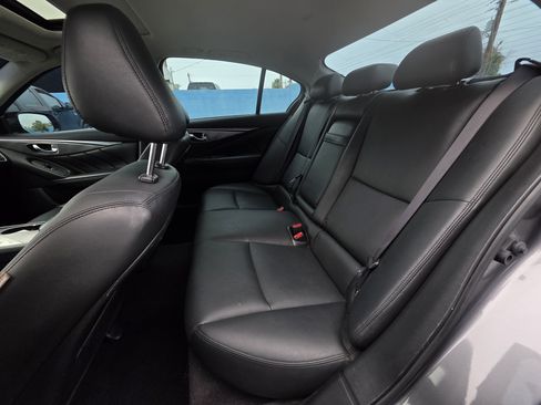 Used 2016 INFINITI Q50 3.0t Premium w/ 3.0T Premium Plus Package RWD image 18