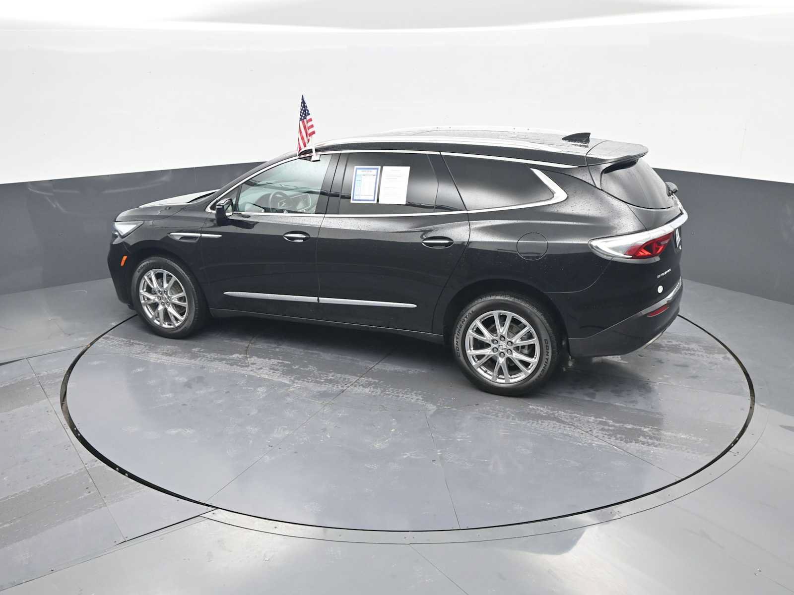 Used 2023 Buick Enclave Essence w/ Experience Buick Package FWD image 29