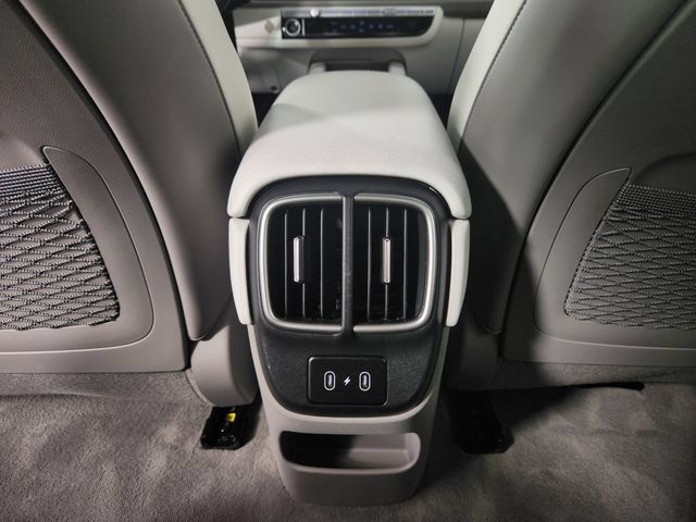 Certified 2023 Hyundai Ioniq 6 SEL AWD/4WD image 17