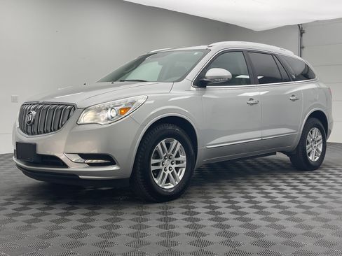 Used 2015 Buick Enclave Convenience FWD image 2