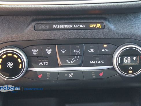 Used 2020 Ford Escape SEL FWD image 18