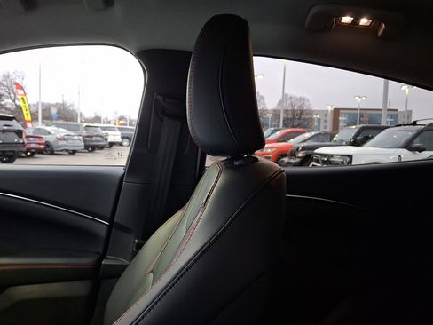 Used 2025 Ford Mustang Mach-E Premium w/ Sport Appearance Package image 17