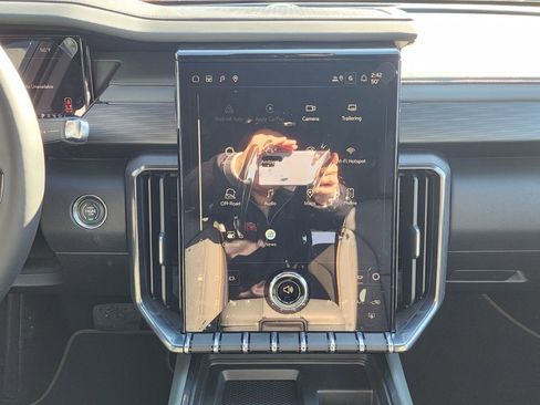 New 2026 GMC Acadia AT4 w/ Luxury Package image 30