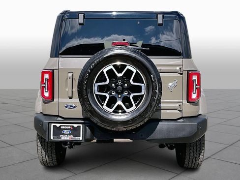 Used 2025 Ford Bronco Outer Banks image 6