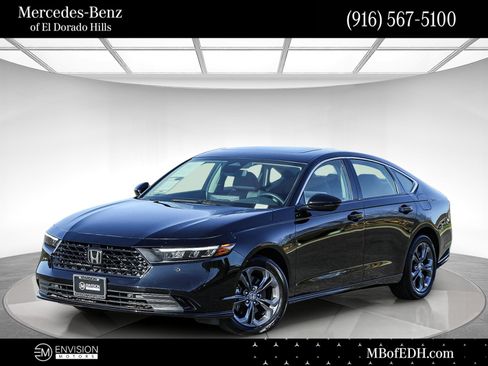 Used 2025 Honda Accord EX-L image 1