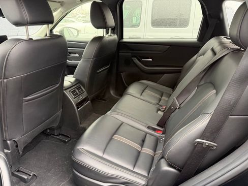 Used 2024 MAZDA CX-90 3.3 Turbo w/ Select Package AWD/4WD image 8