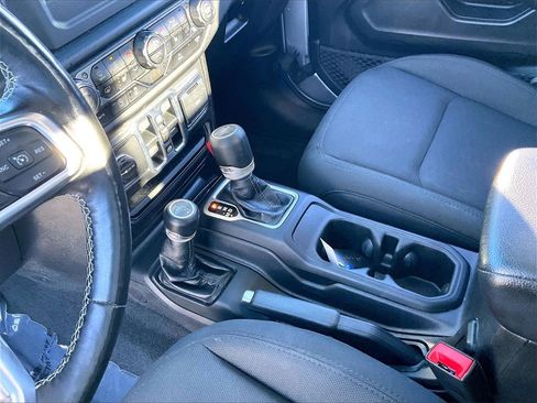 Used 2020 Jeep Gladiator Sport w/ Quick Order Package 24S image 19