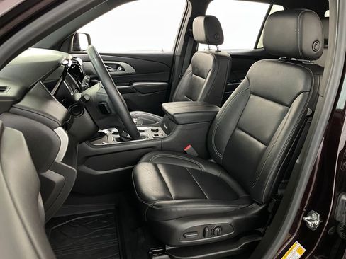 Used 2023 Chevrolet Traverse LT w/ LPO, Floor Liner Package AWD/4WD image 13