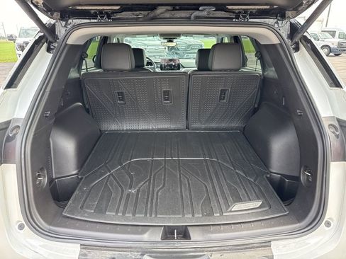 Used 2024 Chevrolet Blazer LT w/ Sound & Technology Package image 9