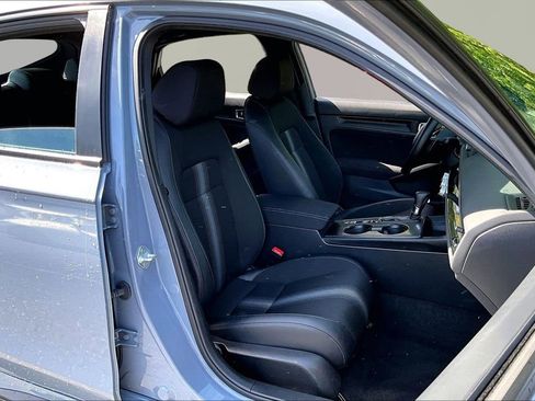 Used 2023 Honda Civic Sport image 21