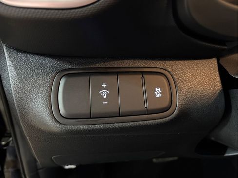 Certified 2026 Hyundai Venue SEL image 36