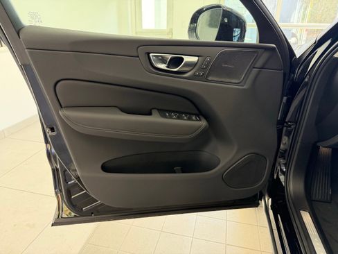 New 2026 Volvo XC60 B5 Ultra w/ Protection Package Premier AWD/4WD image 14