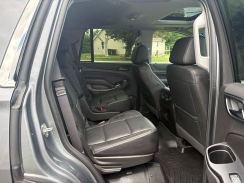 Used 2020 GMC Yukon SLT AWD/4WD image 25