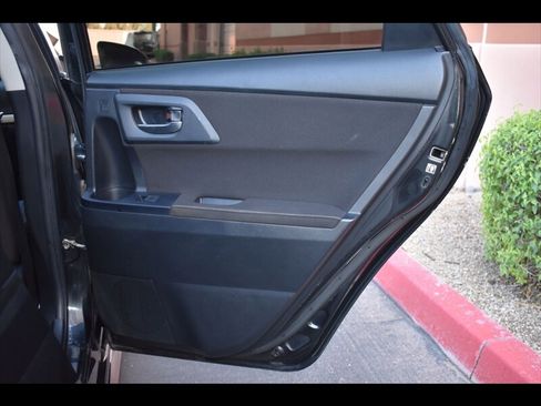 Used 2017 Toyota Corolla iM image 24