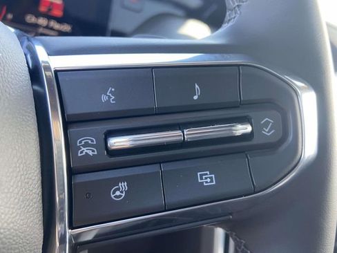 Certified 2026 GMC Yukon Denali w/ Sun & Power Step Package image 19