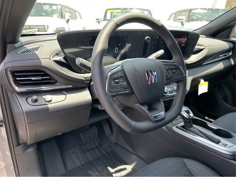 New 2025 Buick Envista Preferred w/ Convenience I Package image 27