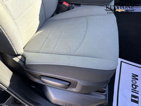 Used 2024 RAM 1500 Classic SLT image 21