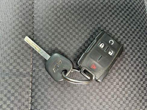 Used 2018 Chevrolet Silverado 1500 LT w/ All Star Edition image 34