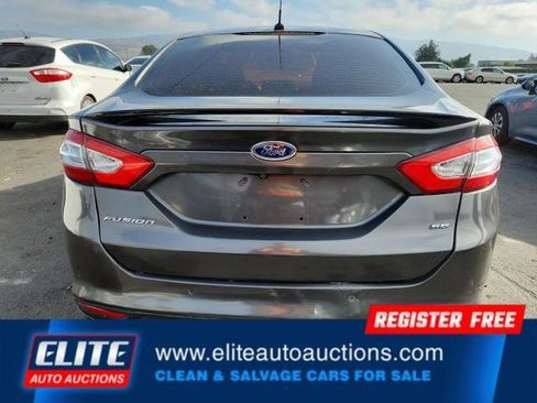 Used 2016 Ford Fusion SE image 12