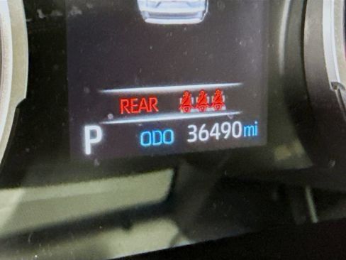 Certified 2022 Toyota RAV4 XLE w/ Convenience Package AWD/4WD image 5