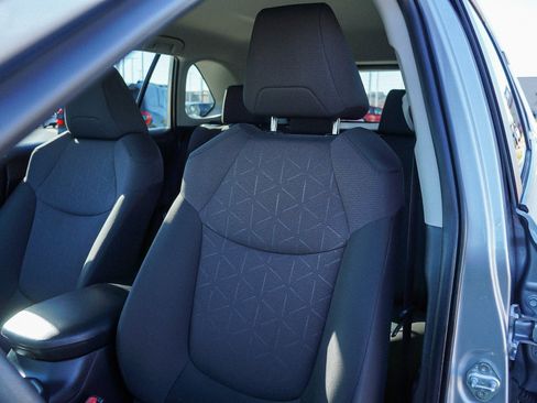 Certified 2025 Toyota RAV4 XLE image 16