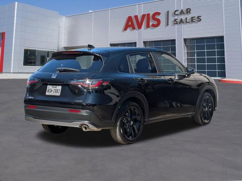 Used 2025 Honda HR-V Sport image 6