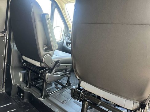Used 2025 RAM ProMaster 1500 FWD image 15