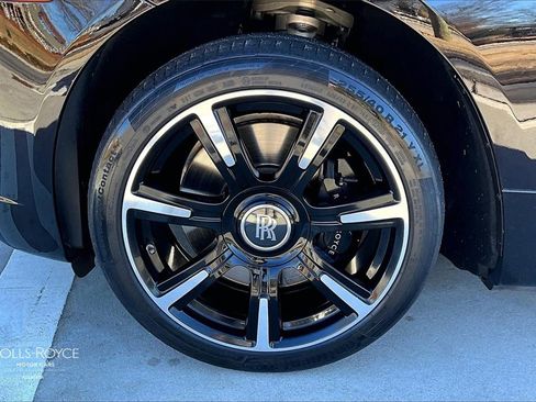 Certified 2019 Rolls-Royce Dawn image 10
