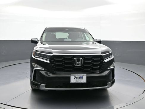 Certified 2025 Honda Pilot EX-L image 2