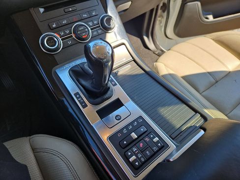 Used 2013 Land Rover Range Rover Sport HSE LUX image 21