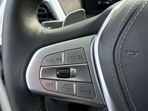 Used 2023 BMW X7 xDrive40i w/ Premium Package AWD/4WD image 22