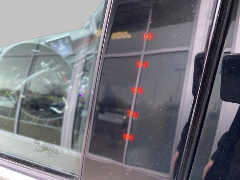 Used 2020 Lincoln Corsair Reserve image 8