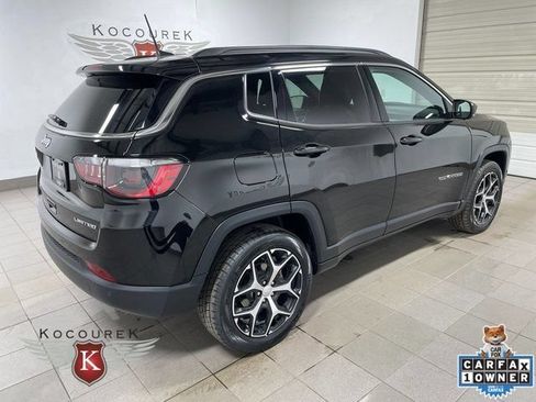 Used 2024 Jeep Compass Limited AWD/4WD image 7