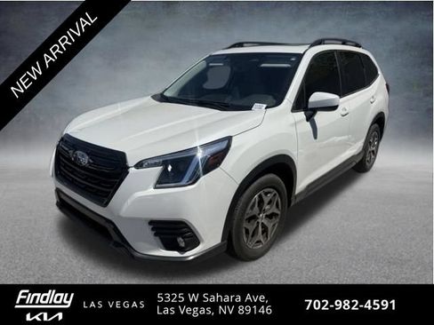 Used 2024 Subaru Forester Premium AWD/4WD image 1