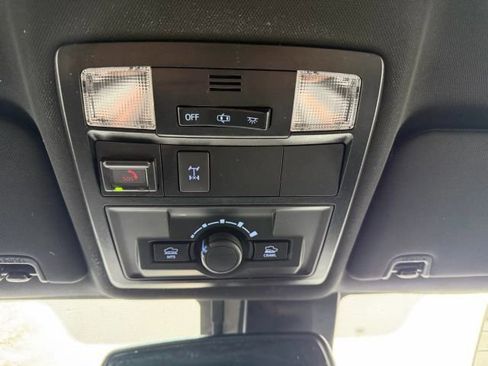 Used 2021 Toyota Tacoma TRD Off-Road w/ TRD Premium Off Road Package image 13