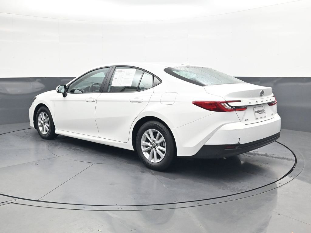 Used 2026 Toyota Camry LE FWD image 8