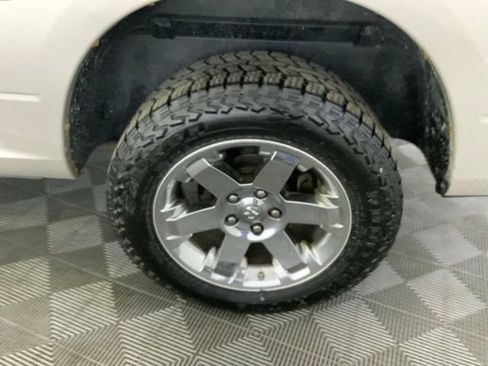 Used 2009 Dodge Ram 1500 Truck Laramie AWD/4WD image 41